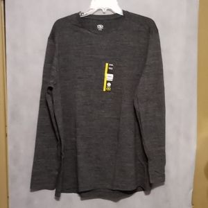 Long sleeve knit shirt